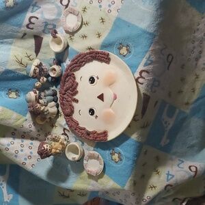 Raggedy Ann  and Andy tea set